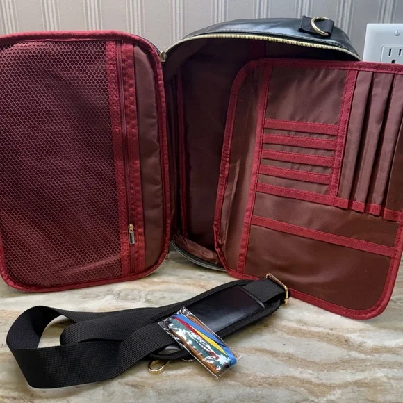 Leather Bible Cover Case with Ribbon Bookmark - Picture 9 of 11